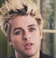 Green day's billie joe armstrong spor. How Is He So Perfect I Just Dont Get It He S Ahhhhh Green Day Billie Joe Billie Joe Armstrong Billie Green Day