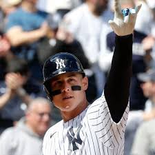 Victor Costa (@DenMarMcA)