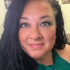 Eileen Cochran (@IndieRockU)