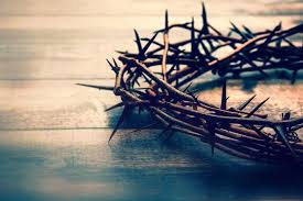 El viernes santo es el segundo día de la triduo pascual y es el día en el que jesús fue sacrificado y es por esto que las personas que adhieren a la religión cristiana, en este día de la semana santa hacen sacrificios en honor y memoria del. Semana Santa 2019 Cuando Es El Jueves Santo Y El Viernes Santo