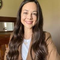 Natalie Seals's Instagram, Twitter & Facebook