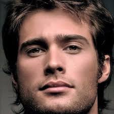 Amelia Bobadilla (@ameliabobadill)