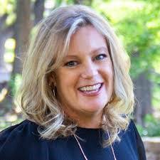 Karlisa Jackson's Instagram, Twitter & Facebook