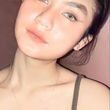 Salma Huda (salmahuda_)