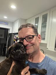 Hi, looking for advice. Uk pug owner here, had him since 13 week old. Up  until recent months he's been very very fussy with his kibble, to the point  where we try