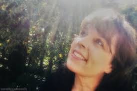 Sally Casper's Instagram, Twitter & Facebook