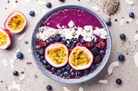 They are a super fast, super easy, super healthy, and surprisingly delicious way to in fact, the seed portion takes up about 80% if the berry, but the flesh and the skin are packed with nutrients and are low in calories. How To Make An Acai Bowl That Isn T A Calorie Bomb By A Dietician