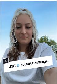 Katie Brueckner Usc Ice Bucket Challenge