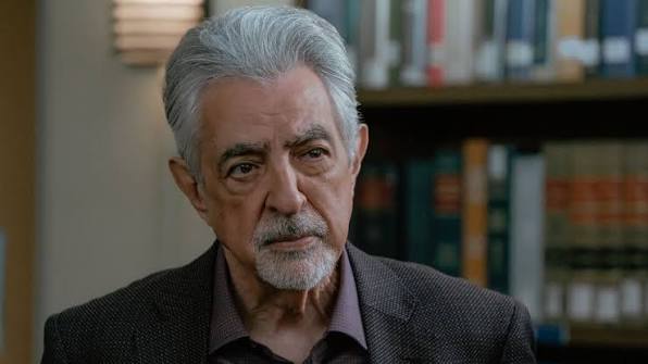 Joe Mantegna on Why He's 'Never Bored' Playing David Rossi . Read the full  story at the link in our comments below. 👇️