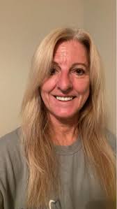 Hi folks, Could someone please put my friend working at airport as airplane  mechanic or maybe driving something at airport. Greatly appreciated 👌  Thank you