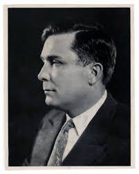 Walter Mattern's Instagram, Twitter & Facebook