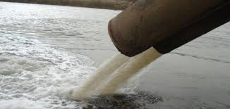 فكرة رئيسية عن تلوث المياه ماهي افكار تسبب تلوث الماء صور حزينه