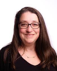 Jennifer Bettin's Instagram, Twitter & Facebook