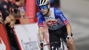 Photo la 14e étape pour l'Allemand Brenner Roglic cède du terrain