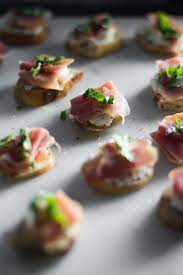 Frites Fries How To Turn Bagels Into Easy Holiday Hors Easy Hors D Oeuvres Food Minneapolis Food