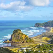 Piha Beach Auckland New Zealand Dmitryserbin Shutterstock Com Beaches In The World Beautiful Beaches Cool Places To Visit