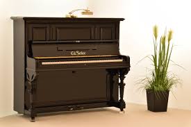 Seiler uses a combination of traditional methods and modern technology. Seiler Klavier Jugendstil 1905