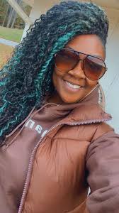 Embracing thankfulness in everyday —especially in motherhood. 🌿 I'm always  turning heads as the stylish Mom in the stands rocking my brand! 🙌🏾 ✨Grab  our top-selling Thankful Hoodie just in time for