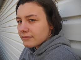 Frankie Sparks's Instagram, Twitter & Facebook