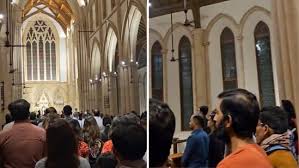 Mumbai church choir performs ...