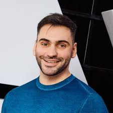 Anthony Corda (@aparm12)