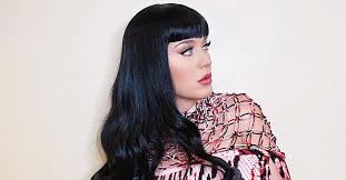 The dust has settled on the billboard music awards 2021 (bbma) and what a night it was. Katy Perry Goes Back To Her Signature Long Black Hair See Fan Reactions To Her Infamous Look
