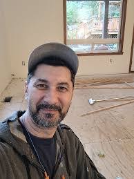 Alex Abele's Instagram, Twitter & Facebook