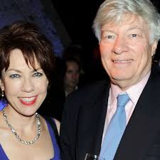 Kathy Lette confirms split from Geoffrey Robertson