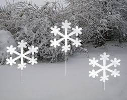 Snowflake Garden Stakes Set Of 3 Christmas Decoration Etsy Outdoor Christmas Decorations Christmas Yard Decorations Christmas Decorations