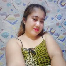 First thing I'm doing this year is cutting my nails 🤦‍♂️😂