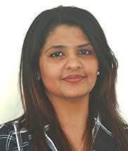 Darshana Vyas's Instagram, Twitter & Facebook