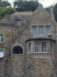 La Maison Sinquin De L Ancien Maire De Pont Aven C Etait Aussi Autrefois Un Beau Et Bon Restaurant Le Trouz An Dour Dans Lequel J Ai Mange Avec Images Pont Aven