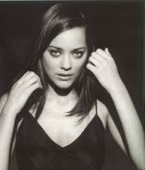 Marion cotillard portrayed talia al ghul in the dark knight rises.it was o'neil's vision and the groundwork he laid during his '70s run on batman that director tim burton leaned for the 1989. The Dark Knight Rises Marion Cotillard Plays Miranda Tate Gothamtrending