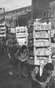 Eminonu Meyve Sebze Hali Hamallari 1967 Meyve Geziler Hayat