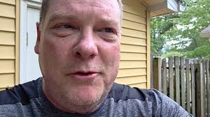 Look at all these roses blooming in my backyard right now!