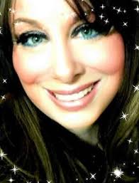 Miranda Squires's Instagram, Twitter & Facebook