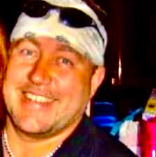 Is it wrong for a 30 year old to date an 18-23 year old?