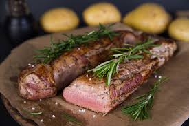Se trata de un solomillo de cerdo envuelto en beicon. Solomillo De Cerdo Nana 1 Ud Nana Food