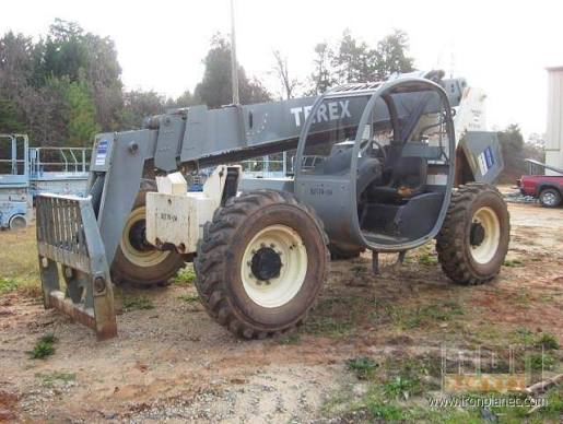 Terex TH842C Telehandler