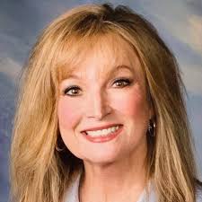 Happy School Principals' Day, Dr. Denise Warnock! Thanks for all you do for  the students, faculty, and staff at SHS! #emanuelinspirations  #swainsborotigerpride