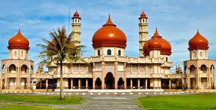 Masjid Agung Baitul Makmur Meulaboh Aceh Indonesia Beautiful Mosques Islamic Architecture Mosque