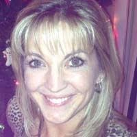 Danielle Leavell's Instagram, Twitter & Facebook