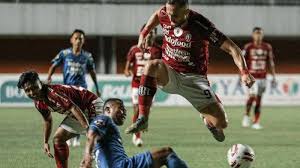 Ajang ini nantinya akan mempertemukan total 8 tim dari liga 1 dan liga 2. Jadwal Siaran Piala Wali Kota Solo Live Indosiar Terbaru Ada Persib Arema Fc Hingga Bali United Banjarmasin Post