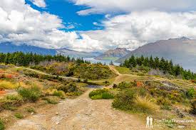 (taiwan, hong kong, singapore) new zealand (an archipelago and country in oceania). 2020 ç´è¥¿è˜­çš‡åŽéŽ®queenstown ä¸–ç•Œå†'éšªä¹‹éƒ½10å¤§å¿…éŠæ™¯é»ž