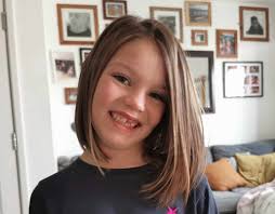 6-YEAR-OLD DONATES HAIR TO THE PRINCESS TRUST AND RAISES MORE THAN £500