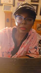 Unique Fruity Scented Designer Fragrance