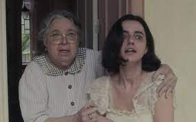 Um retrato de regina (lady francisco) foi peça de destaque em sua mansão. Eramos Seis Candoca Da Pista Sobre Origem Dos Surtos De Justina Entenda Noticias Da Tv