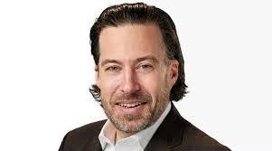 Cary Dion's Instagram, Twitter & Facebook