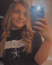 Gray🦋 (@graycen__elizabeth) • Instagram photos and videos