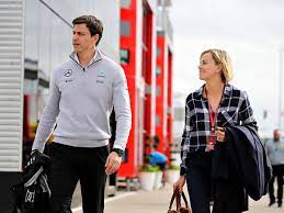 I hope you enjoy them, and if anyone has any ideas of things you'd like to see just let me know. Sebastian Vettel Zu Mercedes Toto Wolff Erfragt Rat Bei Ehefrau Susie
